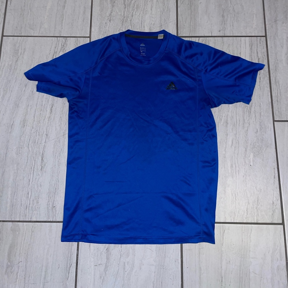 Adidas t shirt